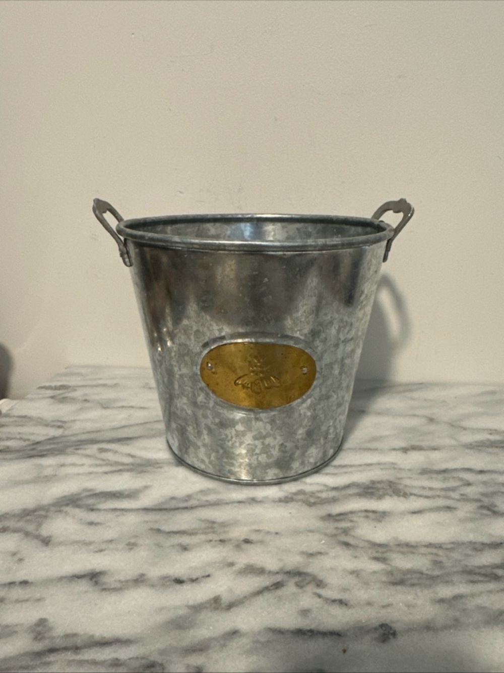 Galvanized Metal Ice Bucket with Brass bumble bee Plaque